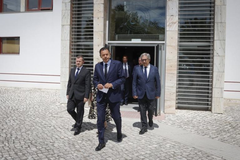 Montenegro defende “roteiro comum” para paz “justa e duradoura” na Ucrânia