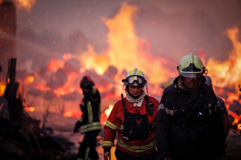 Proteção Civil registou 63 novos fogos que mobilizam 2.210 operacionais