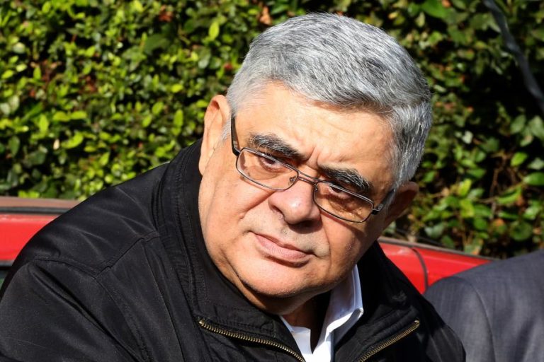 Líder do partido neonazi grego Aurora Dourada vai ser posto em liberdade condicional