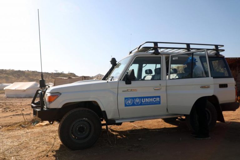 Pelo menos 75 mortos no Darfur em ataque a mesquita num campo de refugiados