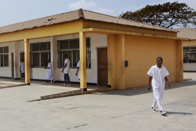 Número de funcionários públicos em Angola cresceu  4,5% para mais de 426 mil