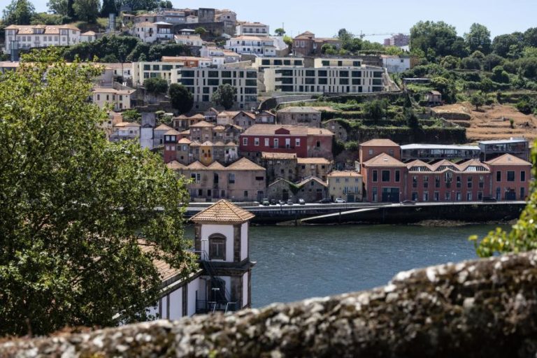 Rendas podem subir 2,24% em 2026, abaixo da estimativa de 2,25%