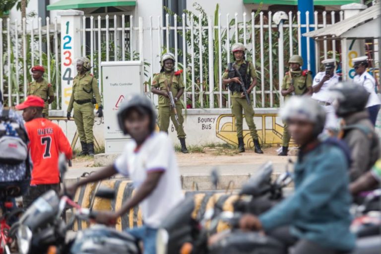 HRW acusa Governo da Tanzânia de repressão política a um mês das eleições gerais