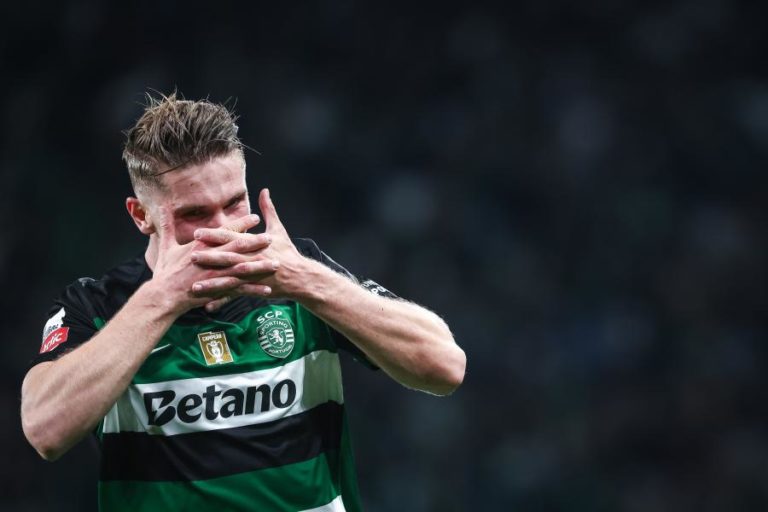 Viktor Gyökeres revalida prémio de melhor futebolista da I Liga em 2024/25