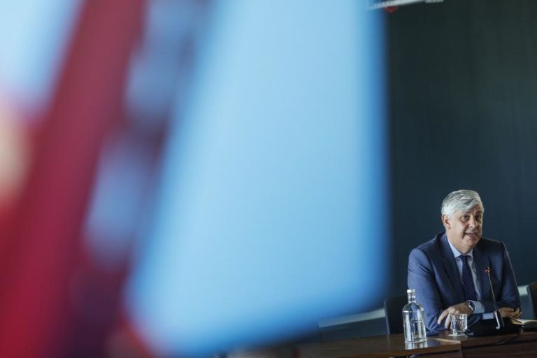 Parlamento chama Mário Centeno sobre nova sede do Banco de Portugal