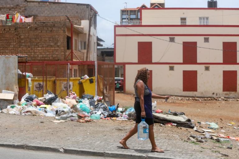 Cabo Verde quer certificado da eliminação do sarampo, rubéola e VIH maternoinfantil