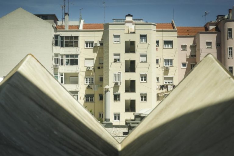 Taxa de habitação pública em Portugal revela desinvestimento crónico