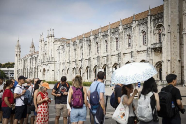Turismo de Portugal pede equilíbrio entre setor e qualidade de vida dos residentes