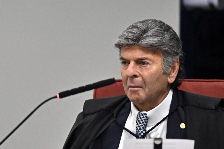 Juiz pede anulação do processo contra Bolsonaro por “incompetência absoluta” do tribunal