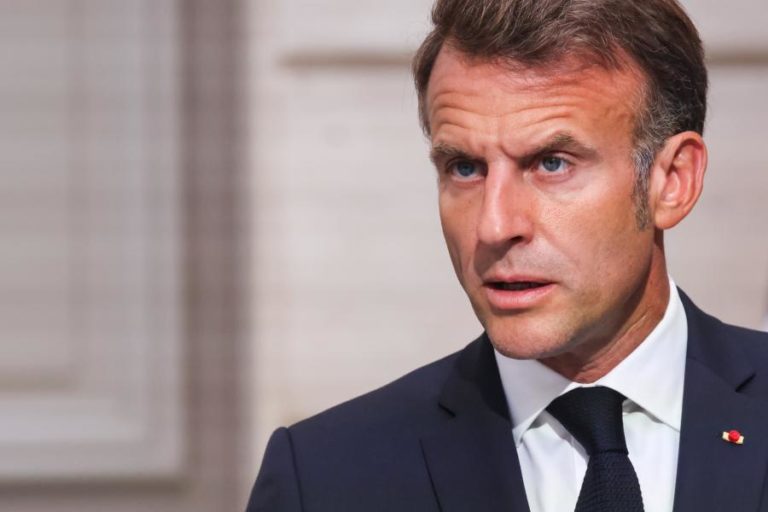 Macron nomeará novo primeiro-ministro francês “nos próximos dias”