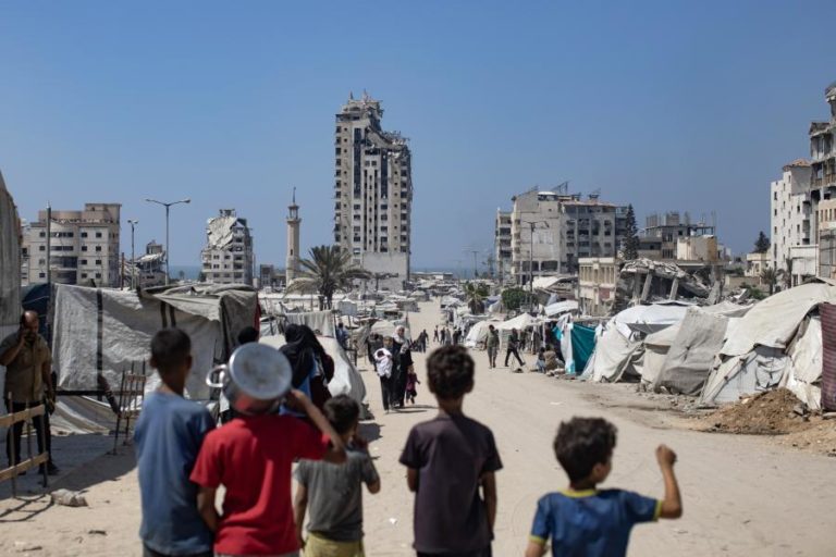 Bruxelas classifica evacuação de Gaza como inaceitável