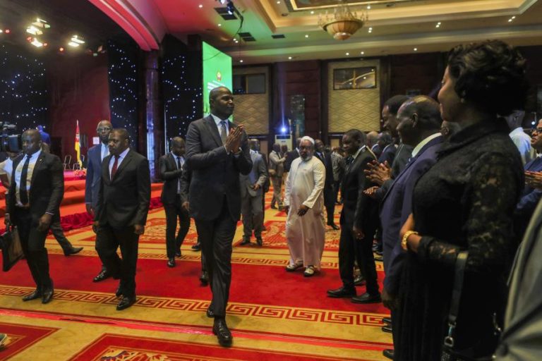 PR moçambicano admite suspender mineração em Manica perante “desastre ambiental”