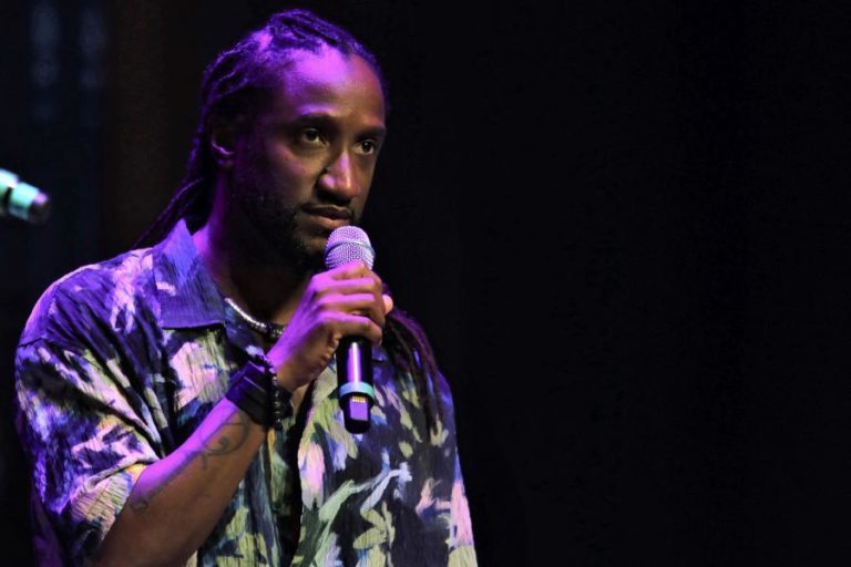 Músico Remna Schwarz critica silêncio de Portugal face à situação da Guiné-Bissau