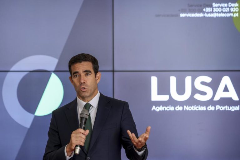 Governo finaliza compra da Lusa “nas próximas semanas”