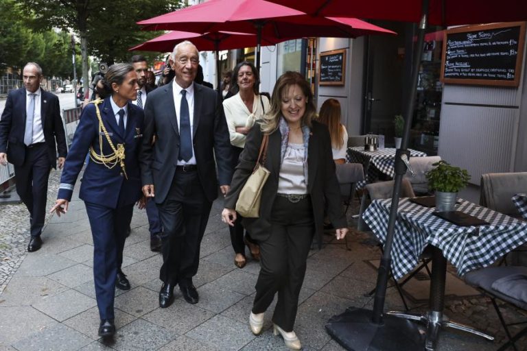 Marcelo recusa comentar Ventura porque só fala de “coisas boas” no estrangeiro