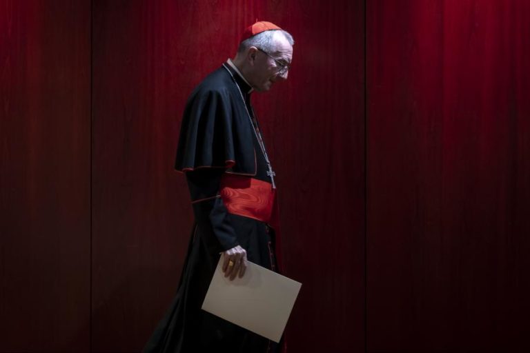 Montenegro recebeu cardeal Parolin e abordou “necessidade urgente” de “trilhar caminhos da paz”