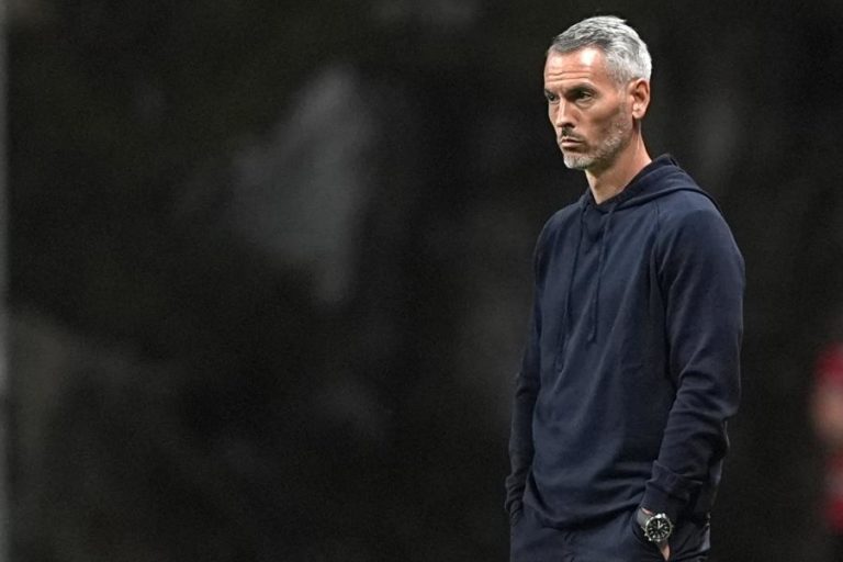 Carlos Vicens quer “equipa hipercompetitiva” para vencer Nacional