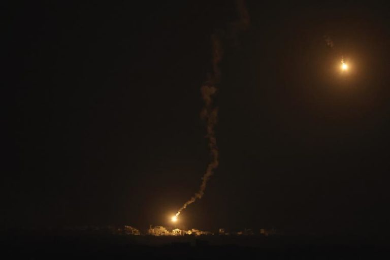 Ministro da Defesa de Israel diz que “Gaza está em chamas”