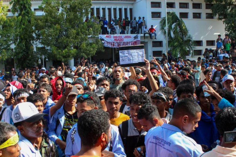 Organizações da sociedade civil timorense apoiam estudantes contra injustiças