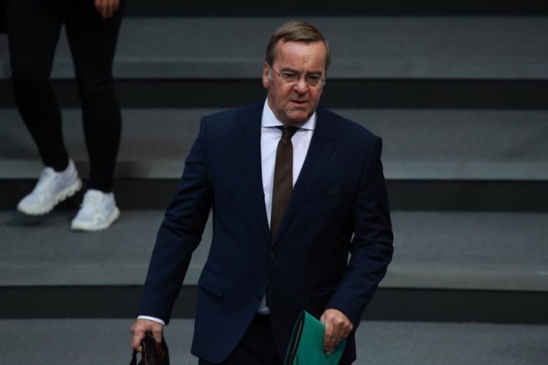 Alemanha diz que avião de combate russo sobrevoou fragata no Mar Báltico