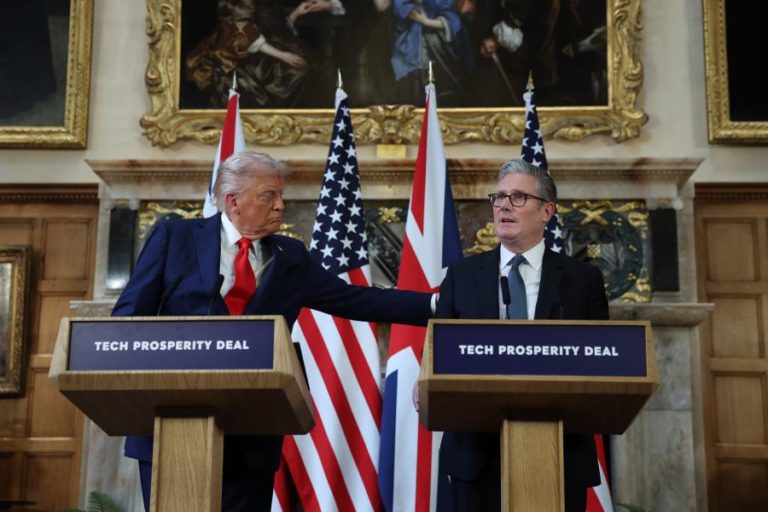 Trump discorda com Starmer sobre reconhecimento da Palestina