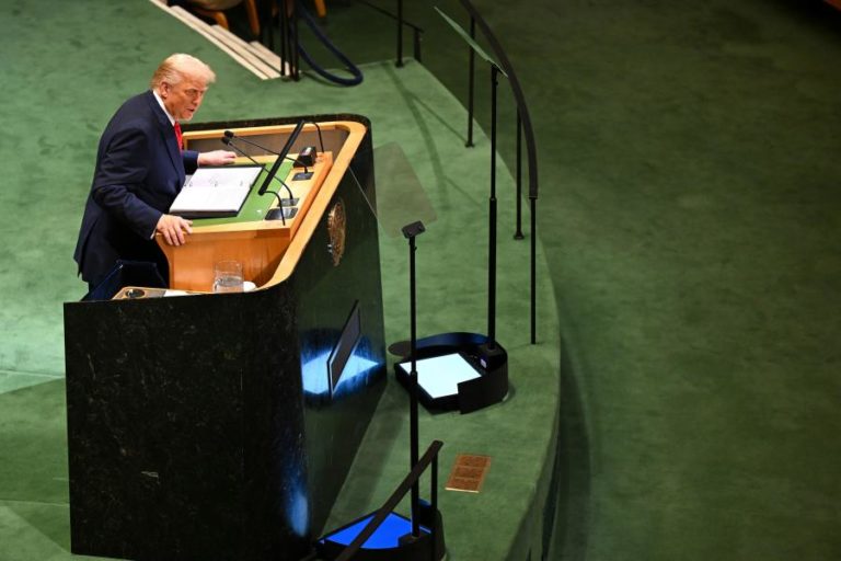 Trump afirma que Kiev pode recuperar todo o território conquistado por Moscovo