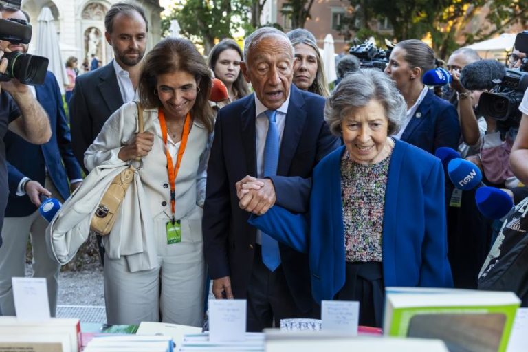 Marcelo salienta caráter local das eleições e afasta leituras nacionais dos resultados