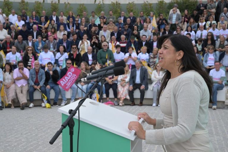Porta-voz do PAN diz que Governo está “alheado da realidade” quanto à habitação