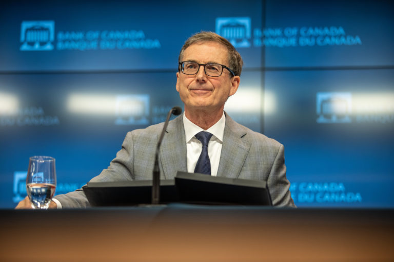 Banco do Canadá reduz taxa de juro de referência para 2,5%