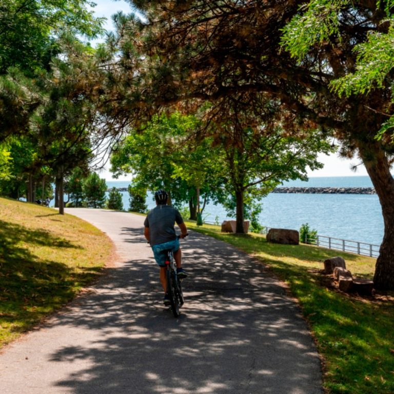 Residentes de Toronto sentem que a qualidade de vida está a melhorar