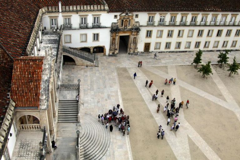 Centro pioneiro no ensino de árabe em Portugal nasce na Universidade de Coimbra