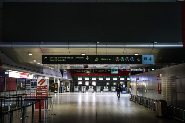 Governo preocupado com “instabilidade” nos aeroportos após concurso de ‘handling’