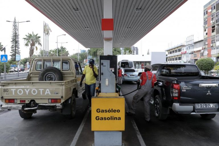 Angola gastou 610,4 ME para importar combustíveis líquidos no terceiro trimestre