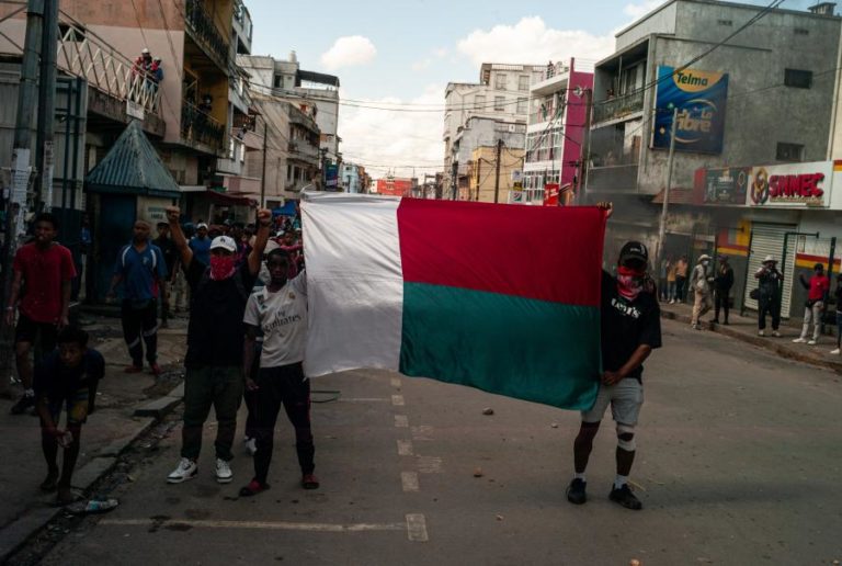Coronel Randrianirina é o novo presidente de Madagáscar