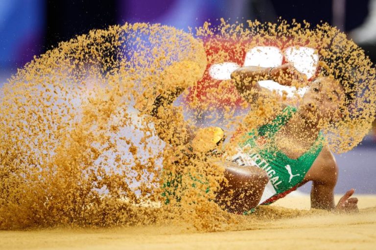 Paralímpica Ana Filipe sagra-se campeã mundial do triplo salto