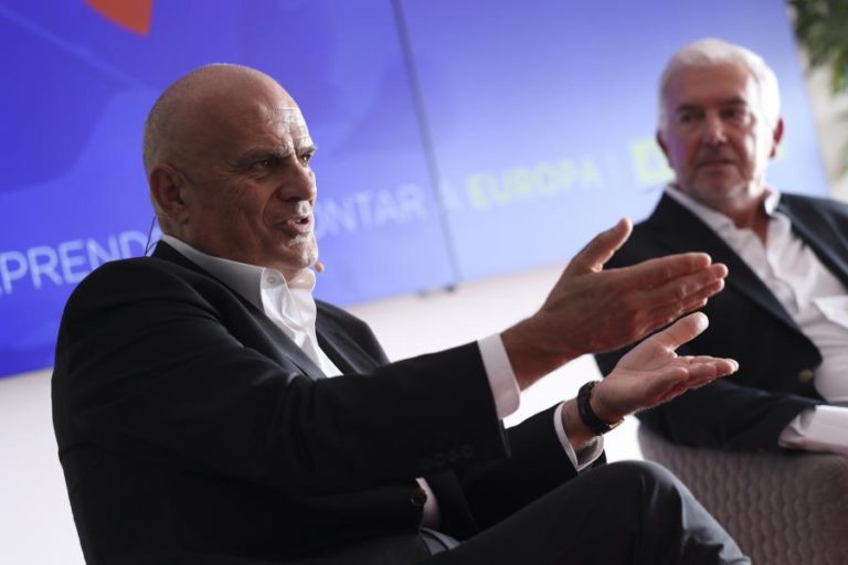 Paixão Martins diz que sondagens são importantes para comunicação mas mal aproveitadas pelos media