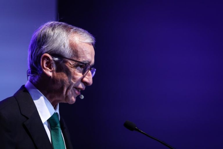 Presidente do Supremo lamenta “apatia muito grande” na reforma dos tribunais