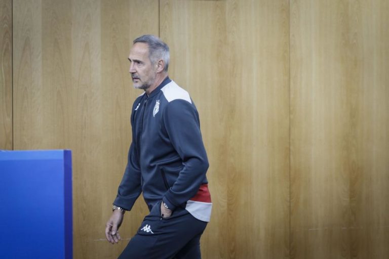 Mónaco despede treinador austríaco Adi Hütter