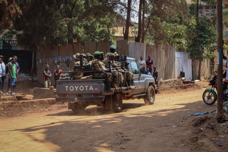 Mais de 50 conflitos armados em África representam 40% do total mundial – Cruz Vermelha
