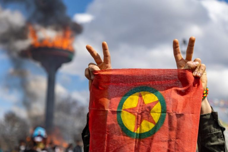 PKK anuncia retirada completa daTurquia após 40 anos de luta armada