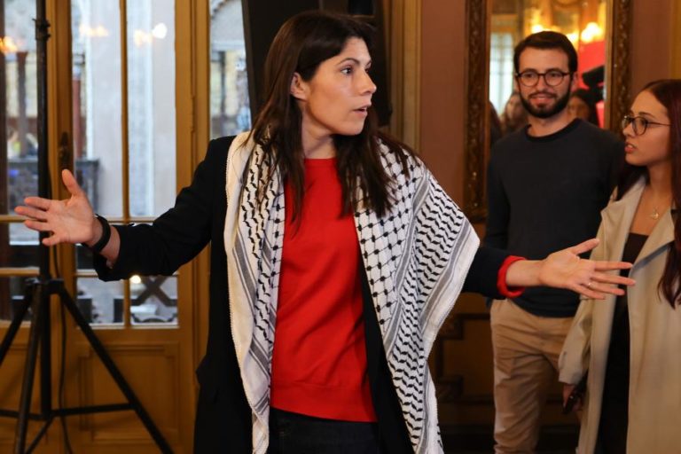 Portugueses da flotilha humanitária chegam às 22:40 a Lisboa