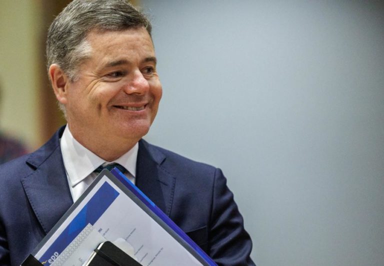 Presidente do Eurogrupo confia em “plano muito credível” para baixar dívida francesa