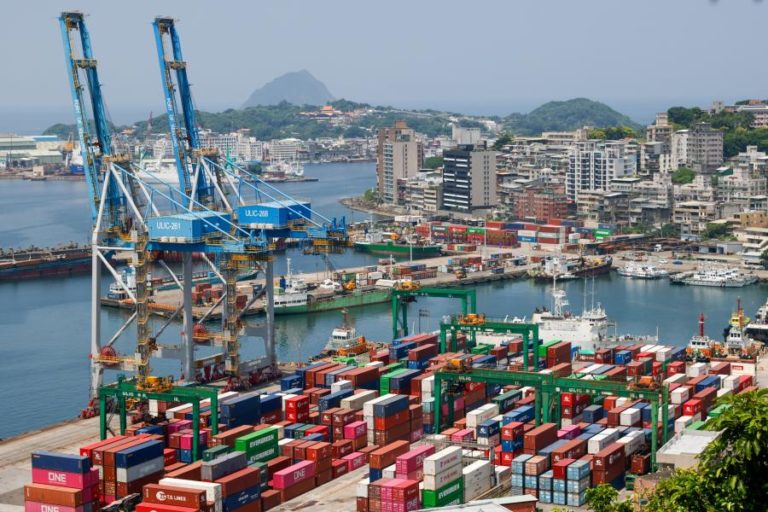 Taiwan rejeita exigências dos EUA para partilha de produção de ‘chips’