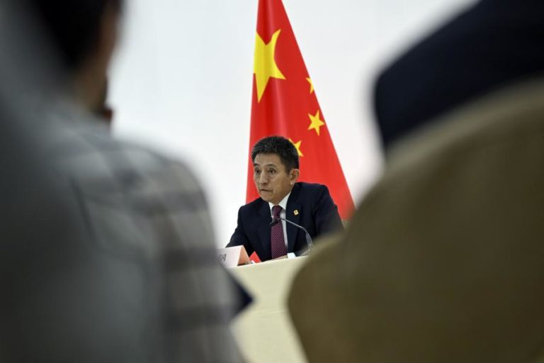 China anuncia “acordo preliminar” com EUA em negociações comerciais
