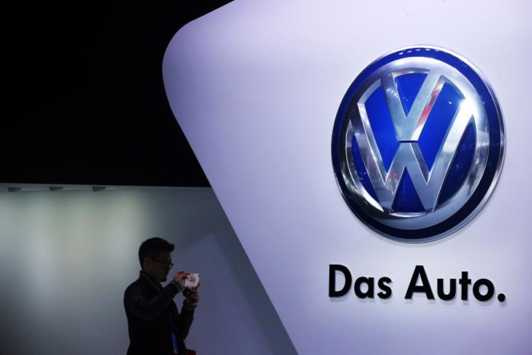 Lucros da Volkswagen caem 53% até setembro para 3.523 milhões de euros