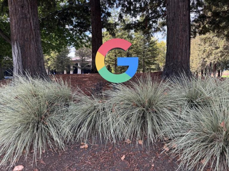 Google diz que será difícil manter menores fora das redes sociais na Austrália