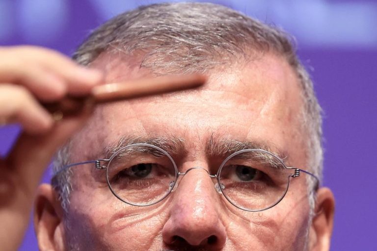 Gouveia e Melo defende coesão e prosperidade para preservar liberdade e democracia