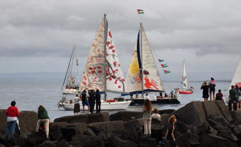 Outra flotilha com nove barcos segue para Gaza apesar da interceção da Global Sumud