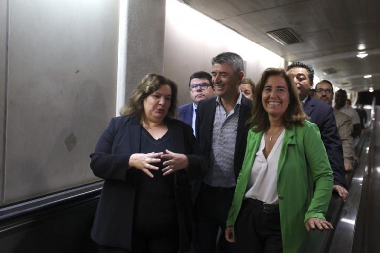 Alexandra Leitão considera “lamentável” que Moedas não divulgue programa para Lisboa