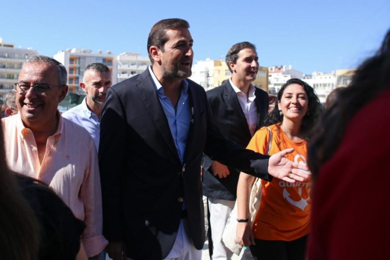 PSD aberto a revisão do Código de Conduta mas considera difícil sancionar deputados